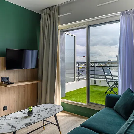 Le Liberté Centre-ville Aparthotel