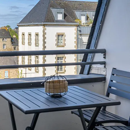 Le Liberté Centre-ville 2* Vannes