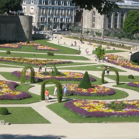 Aparthotel Le Liberté Centre-ville Vannes